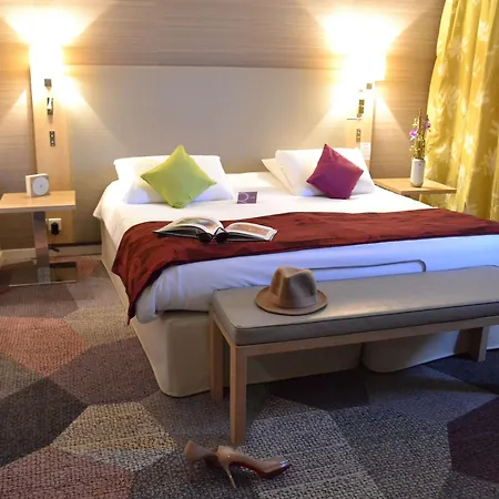 Mercure La Cite Hotel
