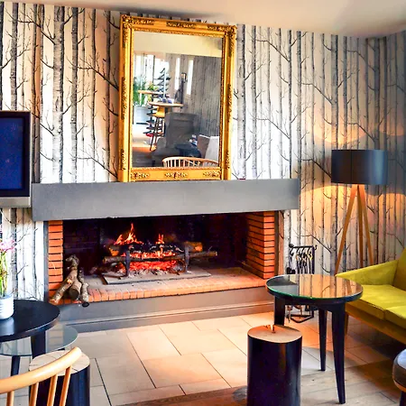 Mercure La Cite 4*
