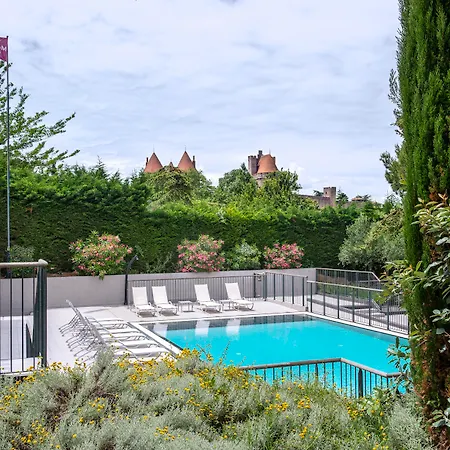 Mercure La Cite Hotel 4*