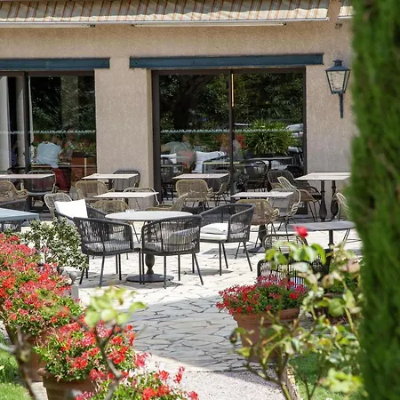 Otel Mercure La Cite Carcassonne