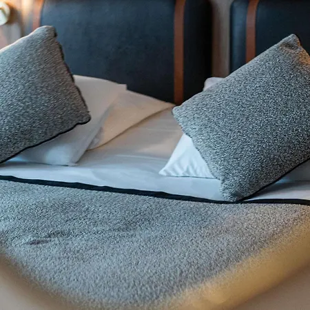 Mercure La Cite Szálloda