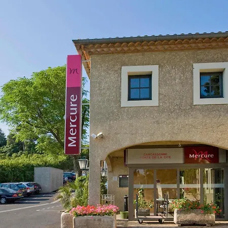 Mercure La Cite 4*