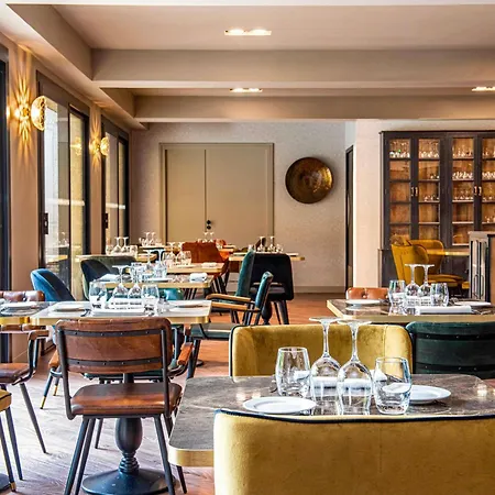 Mercure La Cité Hotel 4*