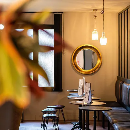 Mercure La Cite Hotel 4*
