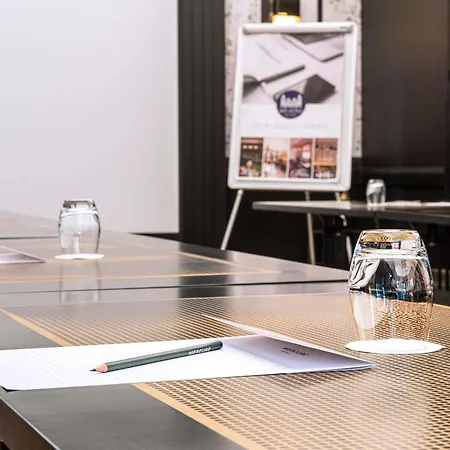 Mercure La Cite Szálloda