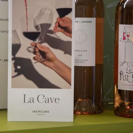ホテル Mercure La Cite 4*