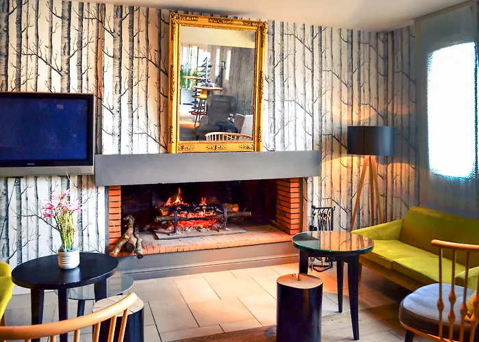 Mercure La Cite 4*