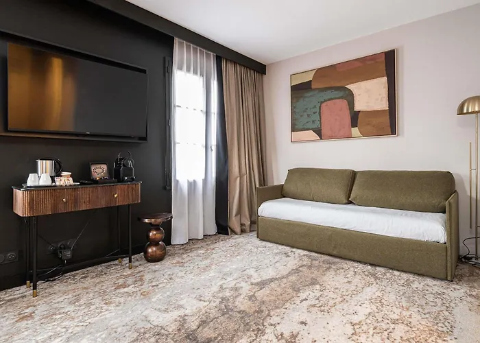 Mercure La Cite Szálloda 4*