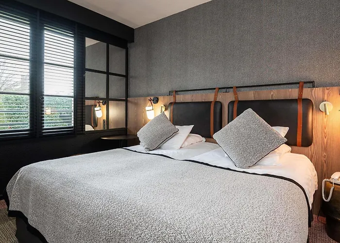 Mercure La Cite 酒店 4*