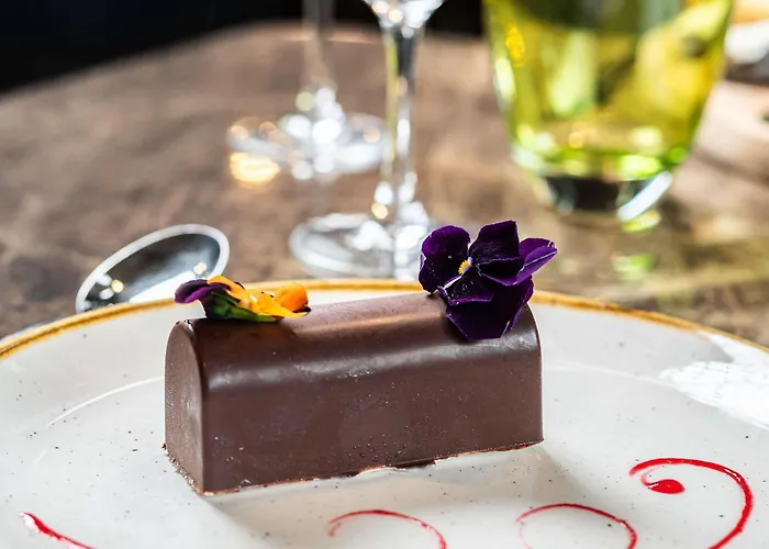 Mercure La Cité Hotel Carcasona