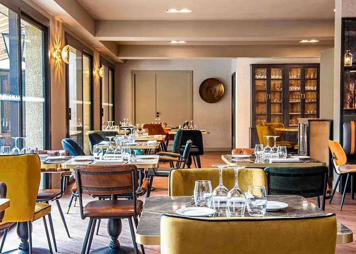 Mercure La Cité Hotel 4*